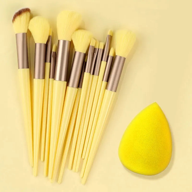 New 13PCS Makeup Brushes Set Super soft Cosmetics Brush kit 13PCS Yellow egg